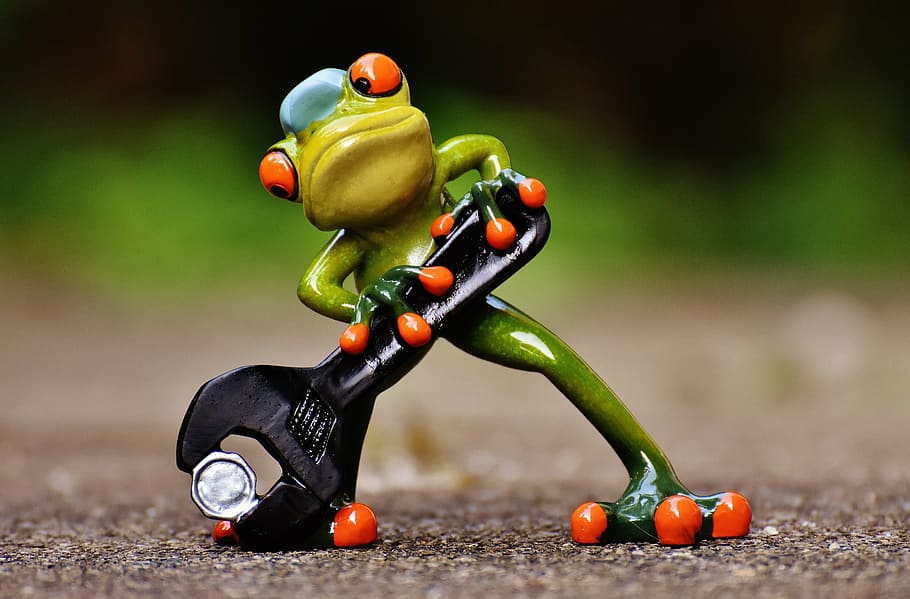 mechanic frog figurin, frog, mechanic, screwdrivers, figure, wrench, funny, cute, screw, frogs