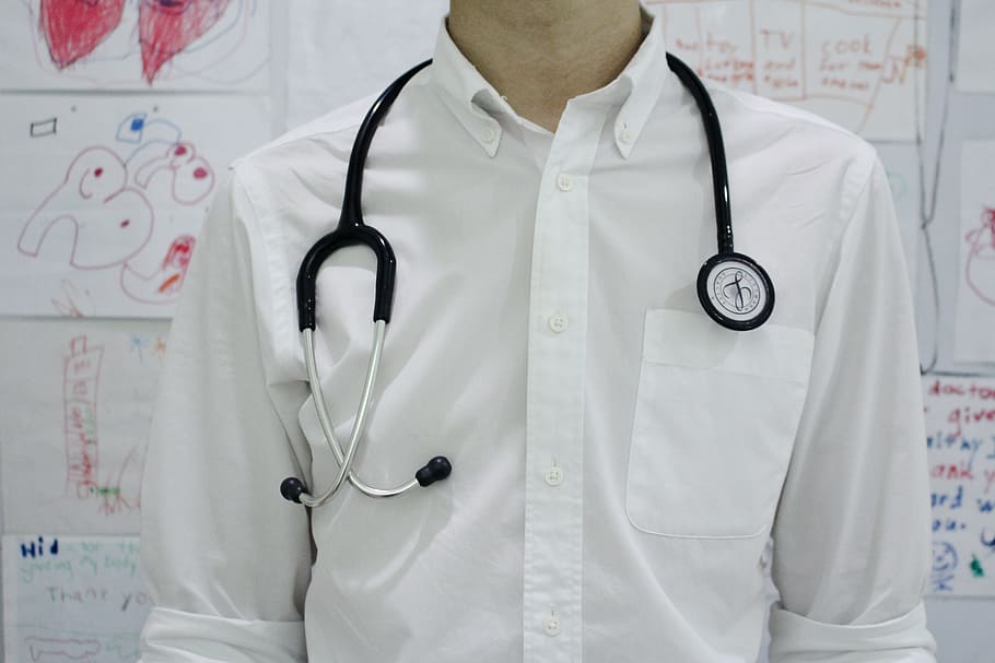 pria, putih, kemeja, stetoskop, leher, dokter, medis, kesehatan, profesional, klinik