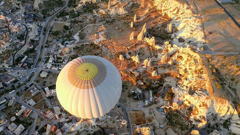 Turquía, Kapadokya, Capadocia, globo, globo aerostático, Goreme, vista de ángulo alto, sin gente, naturaleza, día