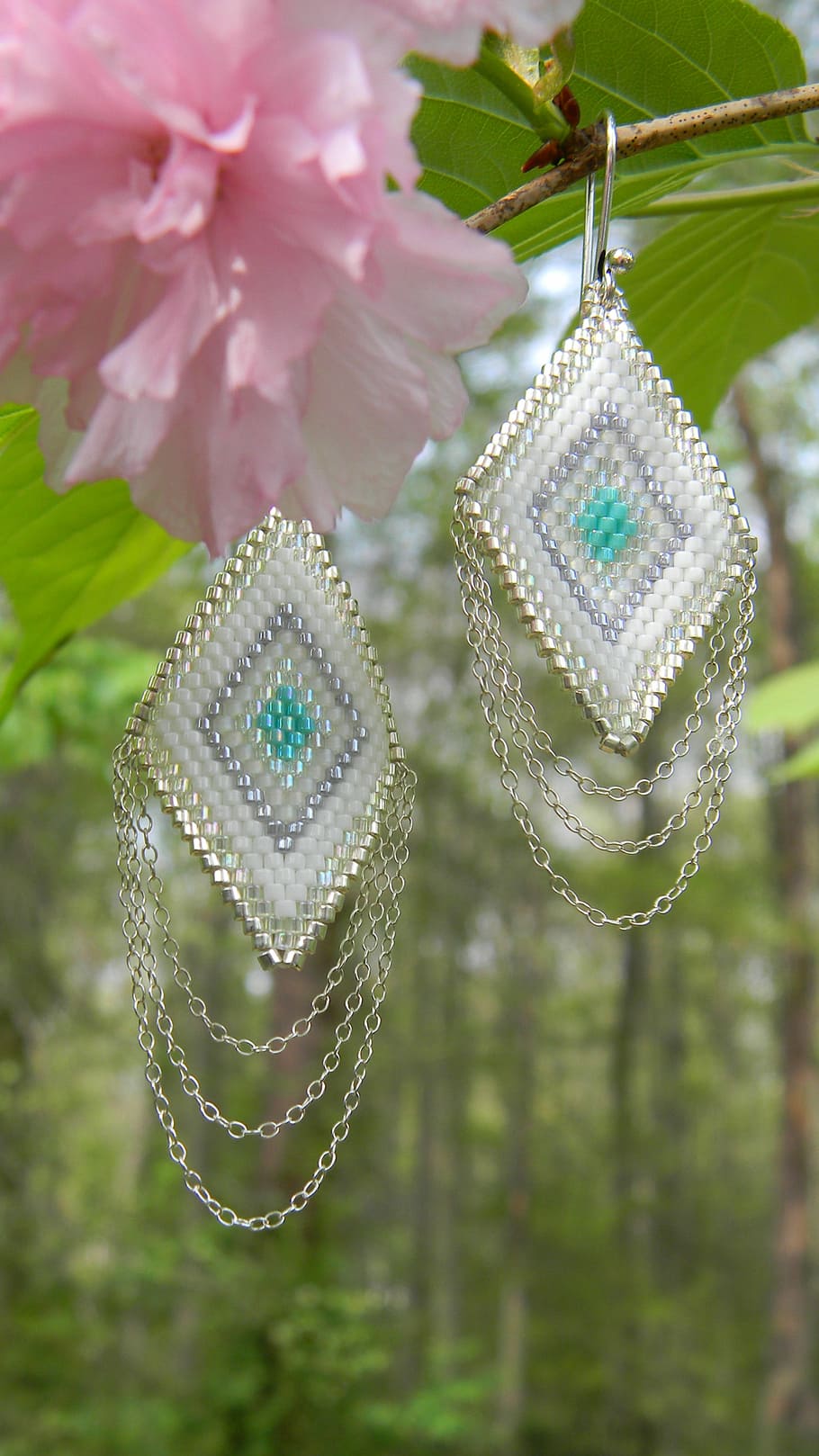 Earrings, Seed Beads, Woven, sterling silver, triangle, chain, hand made, craft, handmade, jewelery