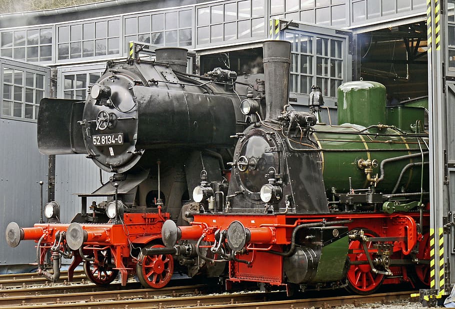 steam locomotives, locomotive shed, ready for use, t3, br52, br 52, steam locomotive celebration, event, fueled, quiet fire