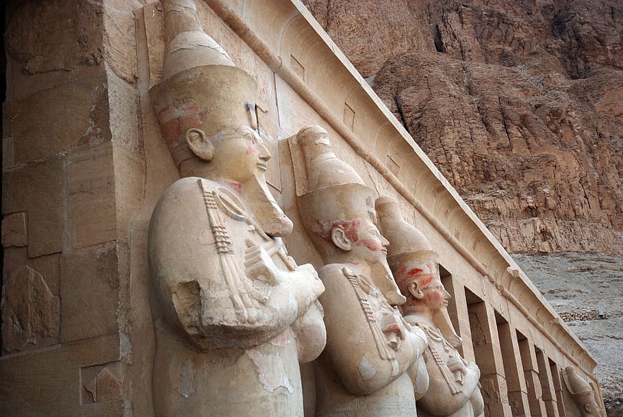beige, ceramic, statues, daytime, egypt, ancient, archeology, luxor, temple of hatshepsut, monuments
