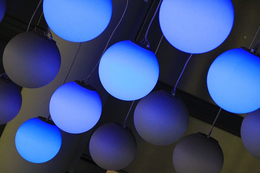 white, blue, lighted, pendant lamps, lamps, light, night, dark lighting, large group of objects, close-up