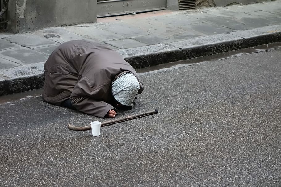 woman, kneeling, gray, concrete, road, Begging, Homeless, Beggar, Poverty, italy street begging