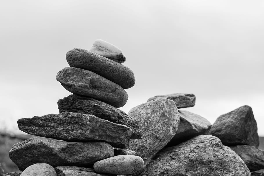 grayscale photo, pile, gray, stones, black stone, formation, balance, meditation, rest, stone tele