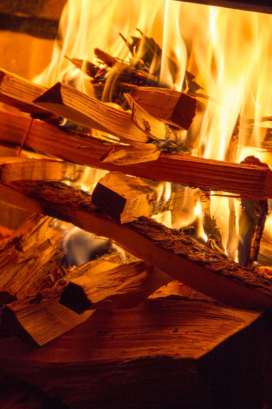 fire, flame, wood, burn, flame log fire, wood fire, embers, combustion, make fire, cheer