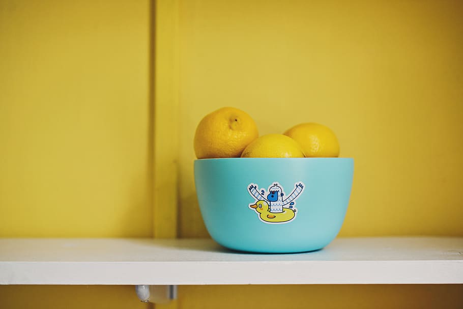 amarelo, limão, fruta, tigela, azul, mesa, saudável, alimentação saudável, dentro de casa, bem-estar