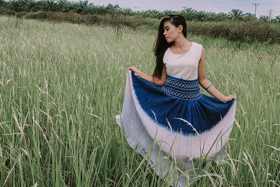 woman, holding, dress, standing, grass, indonesian women, people, model, photo model, young