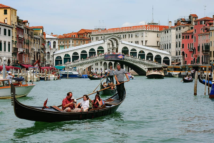 group, people, riding, boat, de, daytime, group of people, Canal, Venice, rialto