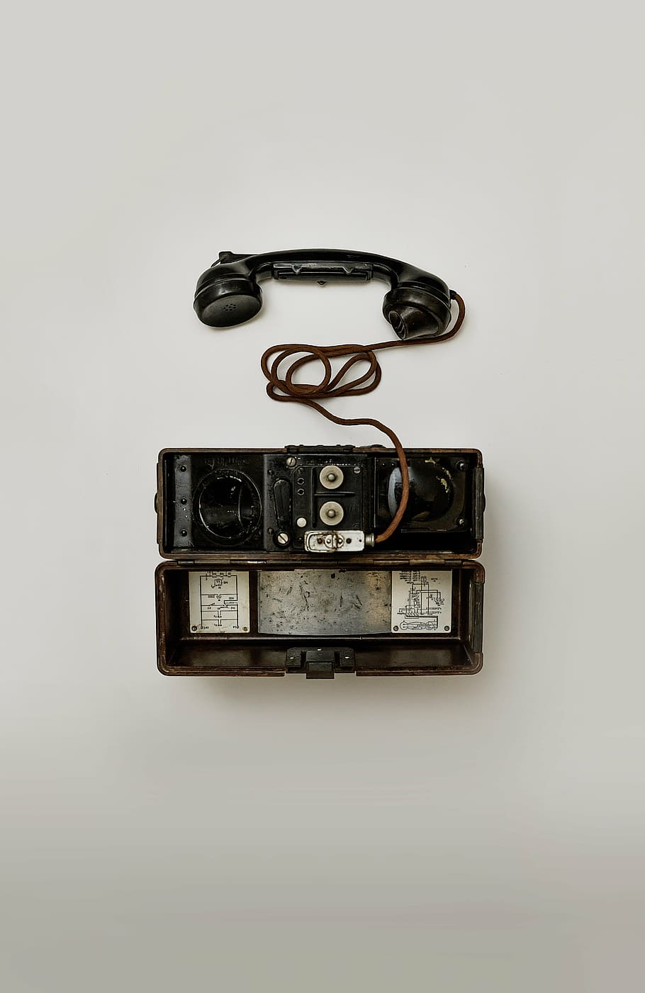 black, telephone, white, surface, electronic, technology, communication, old-fashioned, old, studio shot