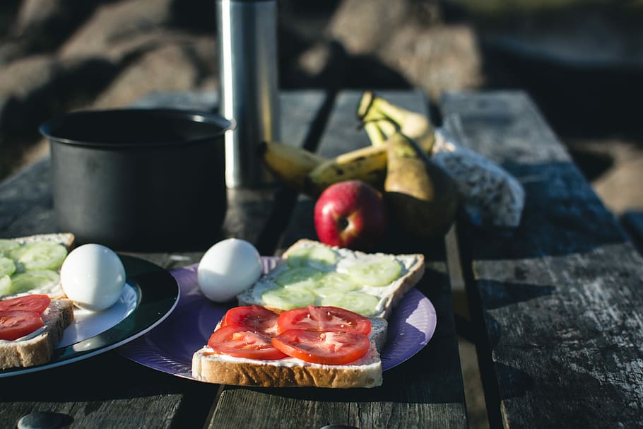 desayuno de campamento, naturaleza, Camping, desayuno, huevos, saludable, afuera, sándwich, verano, comida