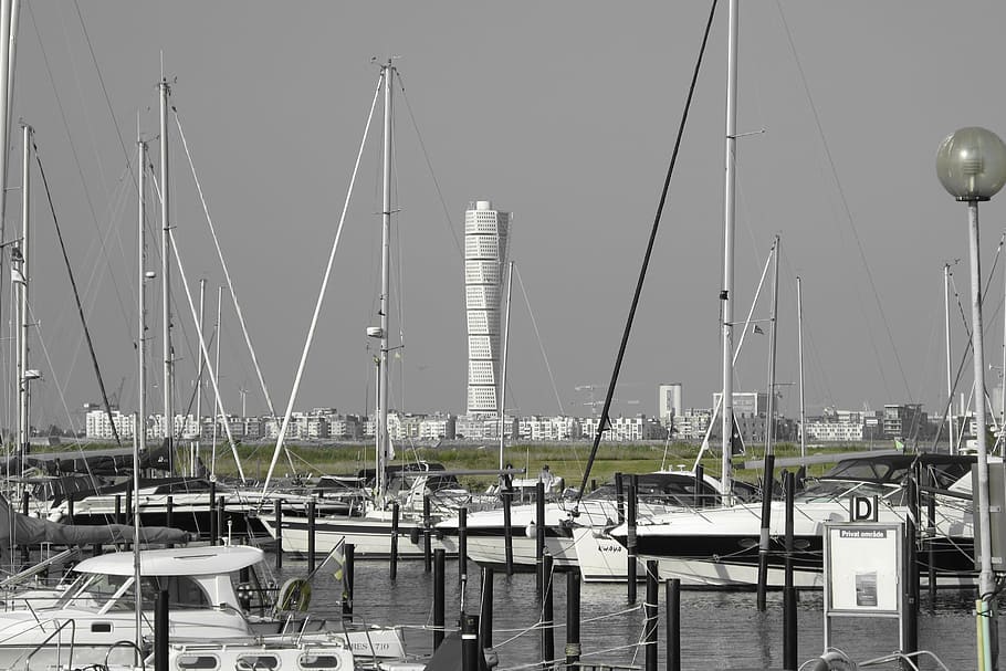 Западная гавань. Western Harbour Malmo. Turning Torso. Тернинг Торсо блендер.