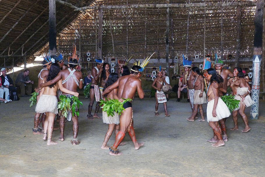 tribe dancing, Brazil, Rainforest, Amazon, Rio Negro, indians, indian dance, regenwaldindianer, large group of people, women