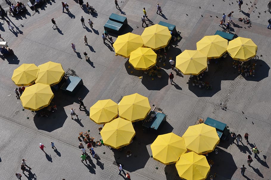 aerial, photography, people, walking, park, umbrellas, bird's eye view, the market, kraków, poland
