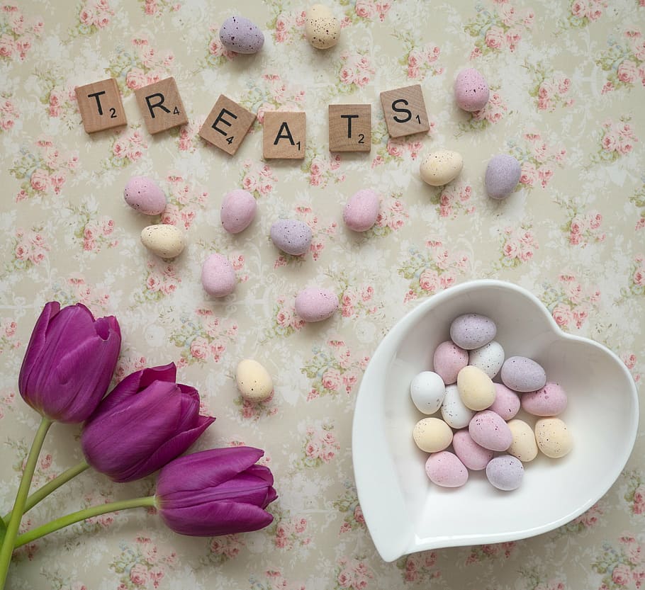 treats, scrabble letters, white, green, pink, floral, surface, chocolate eggs, heart-shaped, ceramic