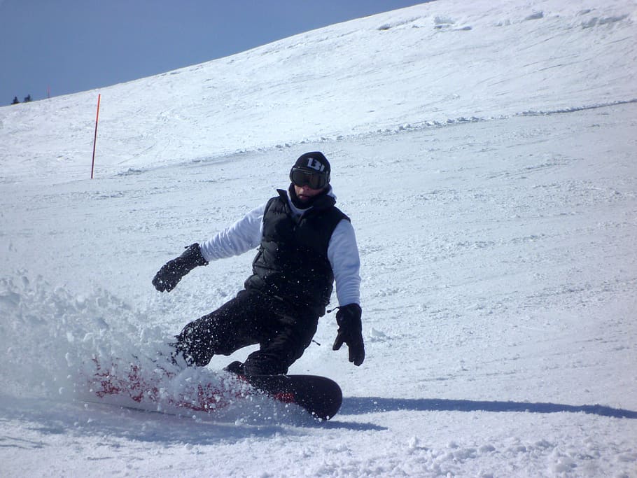 snowboarders, snowboard, winter, snow, winter sports, sport, fun, mountains, alpine, runway
