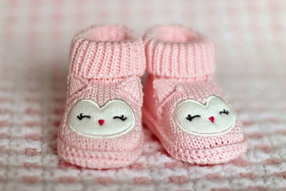 shallow, focus photography, pair, baby, pink, knitted, shoes, girl, child, cute