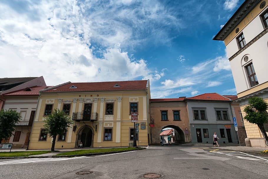 Levoča, históricamente, ciudad, Eslovaquia, casco antiguo, cielo, nubes, azul, arquitectura, exterior del edificio