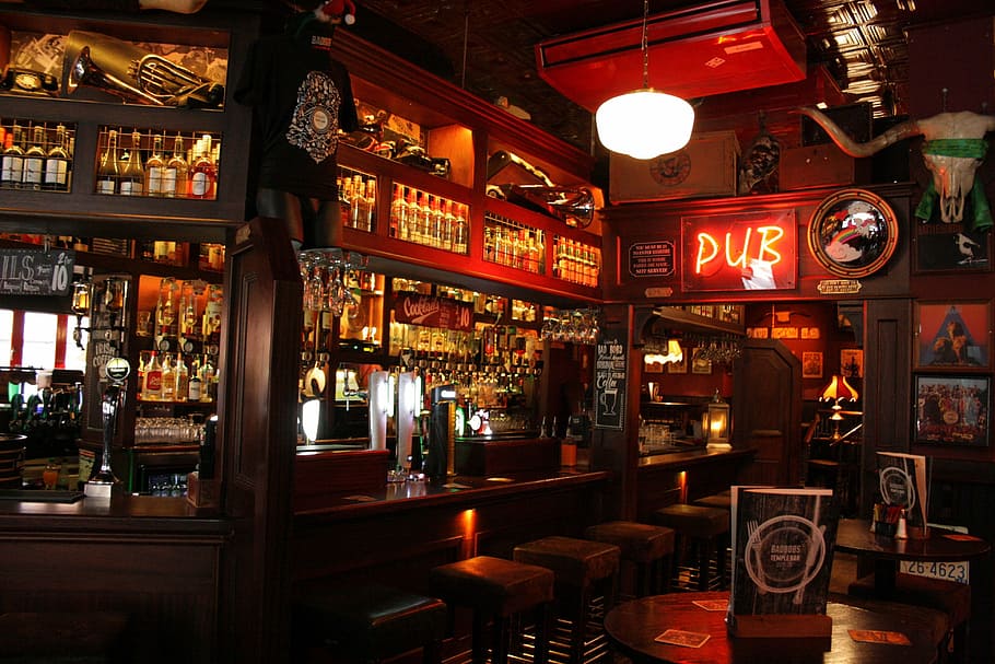 balcão de bar de pub, irlanda, pub, dublin, irlandês, pub irlandês, bar - estabelecimento de bebidas, iluminado, comida e bebida, equipamento de iluminação