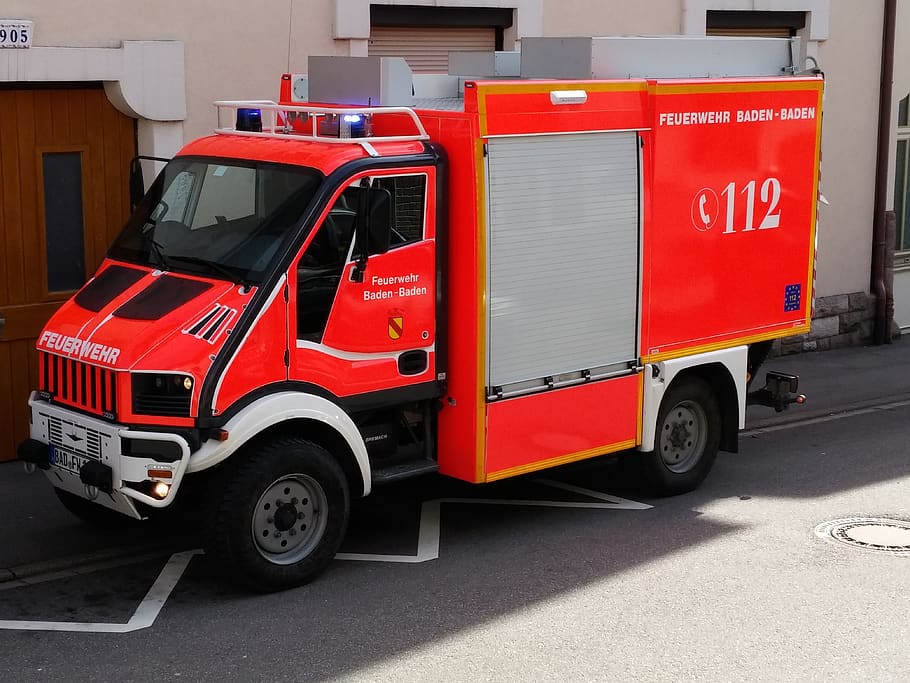 fire, vehicle, truck, vehicles, fire truck, blue light, firefighter baden-baden, fire fighter, rescue, red