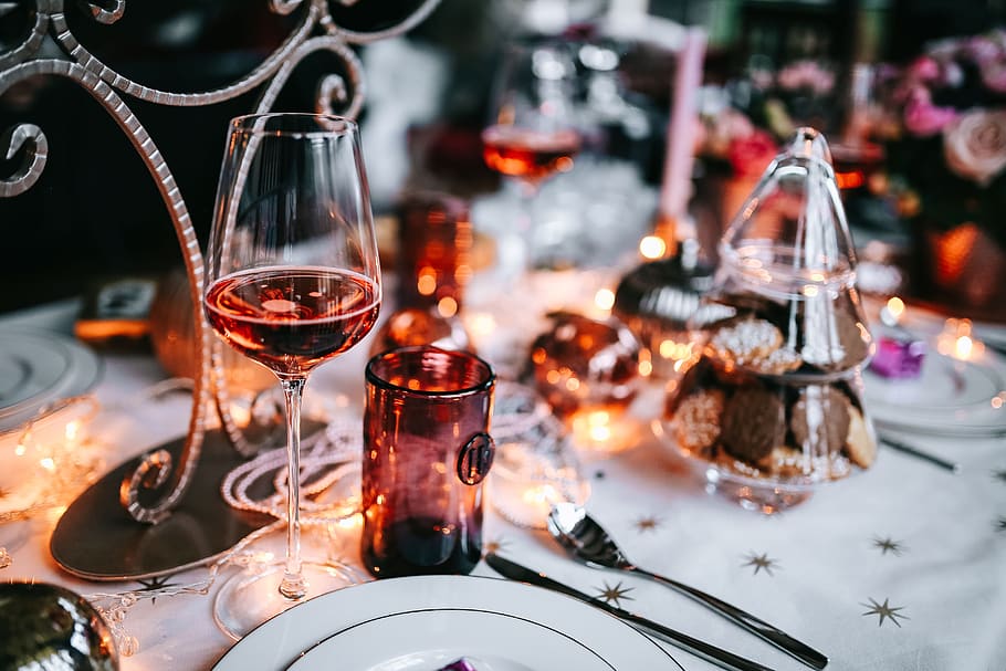 table, decorations, table set, pink, holiday, glamour, xmas, Christmas, glass, food and drink