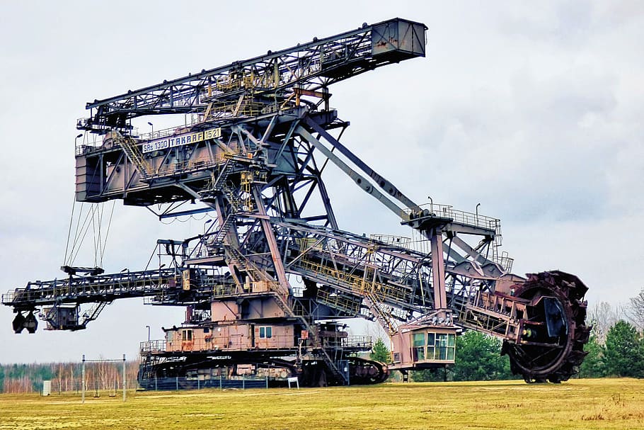 gray mining equipment, bucket wheel excavators, machine, industry, braunkohlebagger, open pit mining, industrial plant, industrial monument, brown coal mining, machinery