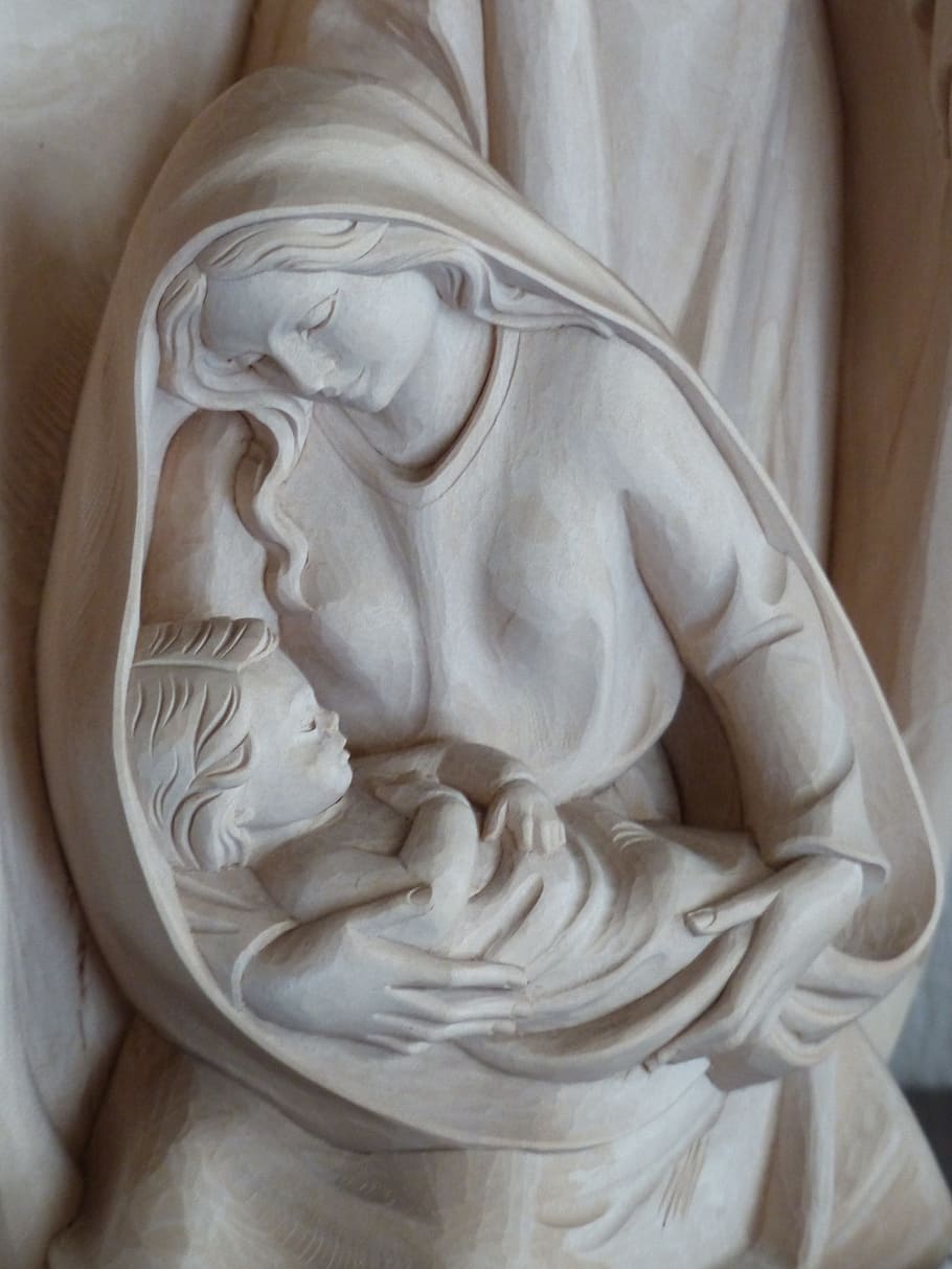 woman, holding, baby statuette, Virgin Mary, maria, jungfau maria, christ child, sculpture, carving, wood carving