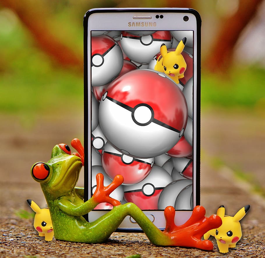 red-eyed tree frog, hugging, white, samsung galaxy note 4, black, case, pokemon, pokemon go, play, smartphone
