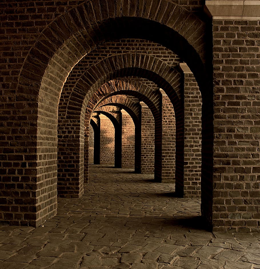 gray, brick hallway, vaulted cellar, tunnel, arches, keller, cellar speed, xanten, places of interest, history