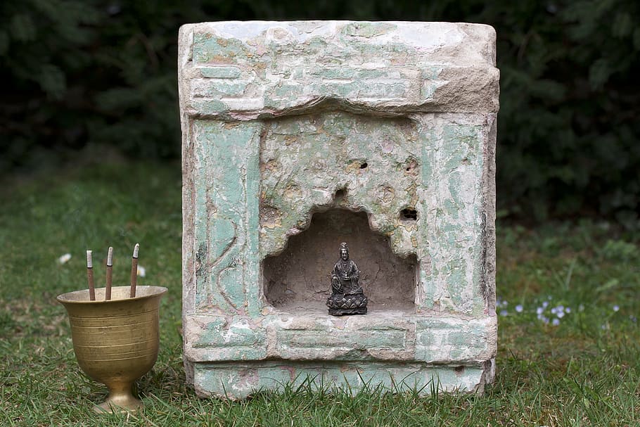 altar, temple stone, niche, india, cup, brass, censer, incense chalice, hinduism, ceremony