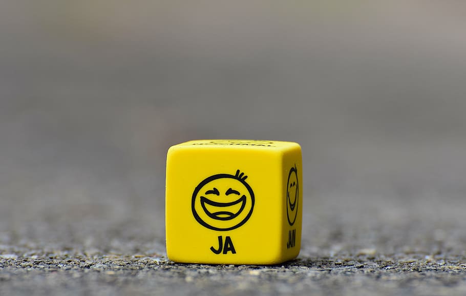 yellow ja dice, smiley, yes, cube, funny, faces, emoticon, mood, smilies, feelings
