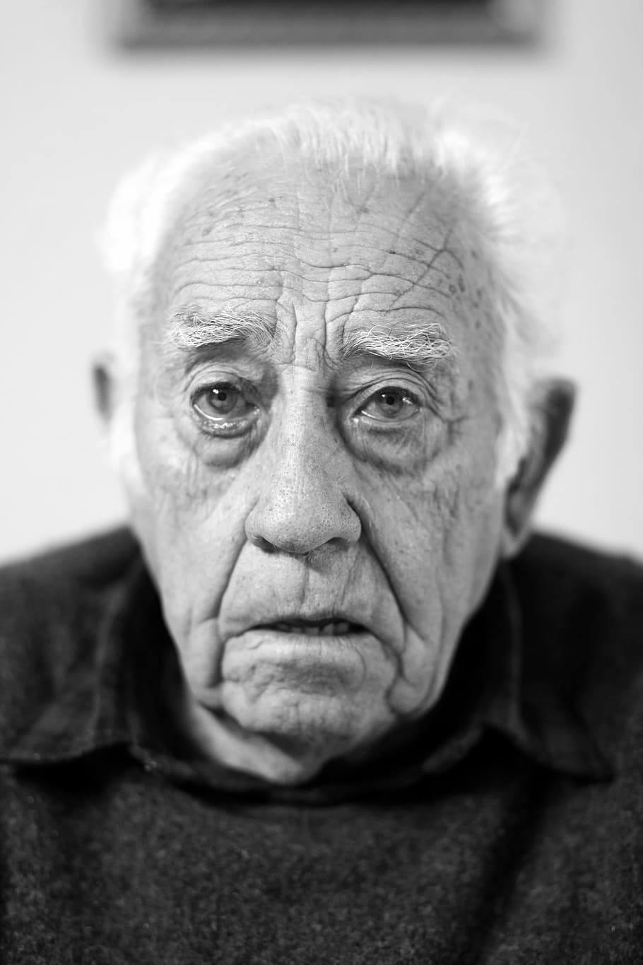 man wearing sweatr, face, portrait, elder, old, wrinkles, senior Adult, black And White, people, wrinkled