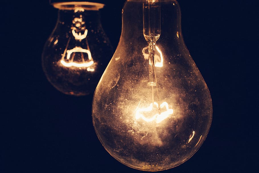 lâmpada de vidro iluminado, dois, bulbo, luzes, virar, lâmpada, lâmpadas, luminárias, idéia, escuro