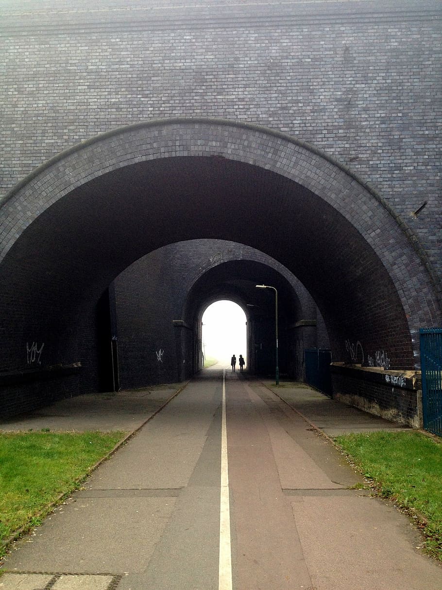 túnel, camino, extraños, personas, luz, corredor, entrada, oscuro, subterráneo, pasaje