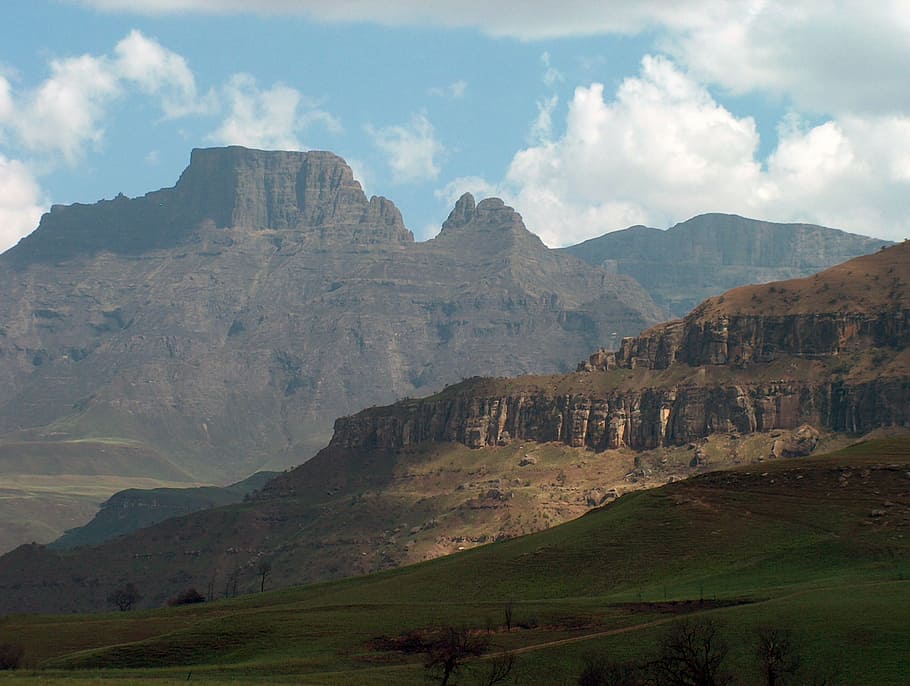drakensburg, south africa, mountains, clouds, landscape, natal, nature, green, hiking, outdoors