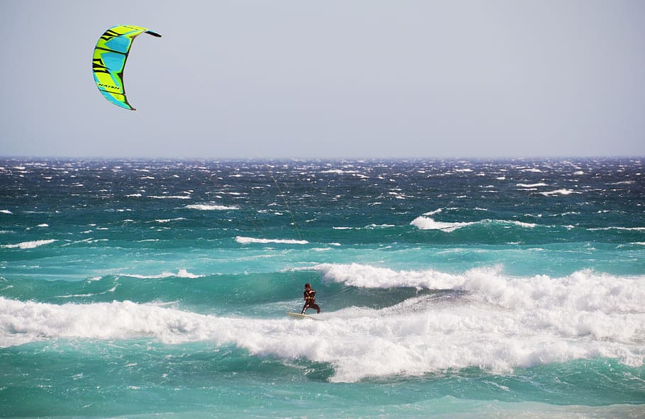 Kite, Windsport, Kite Surf, surf, dragones, deportes acuáticos, olas, océano, surfista, kiteboarding