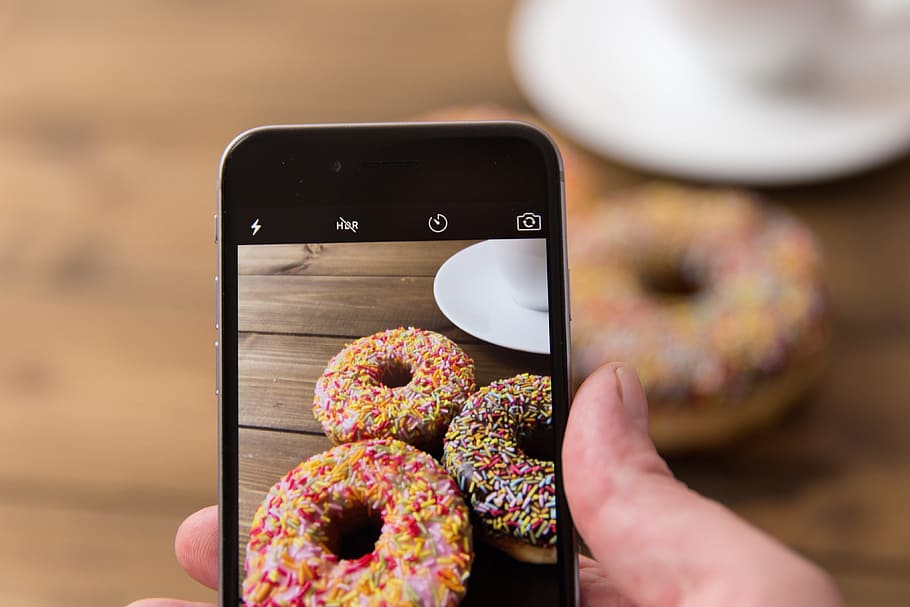 captured, camera, mobile, smartphone, Donuts, iPhone, technology, food, phone, donut