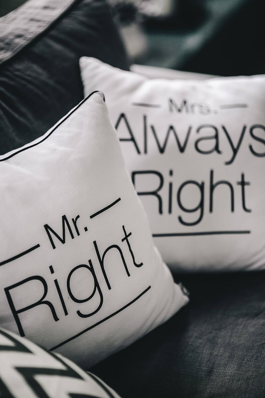 quote, couple, decorations, indoors, marriage, funny, mr right, mrs always right, pillowcase, comfortable