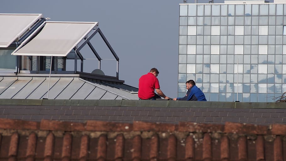roof, roofs, roofers, height, fear of heights, fearless, brick, city, two people, architecture