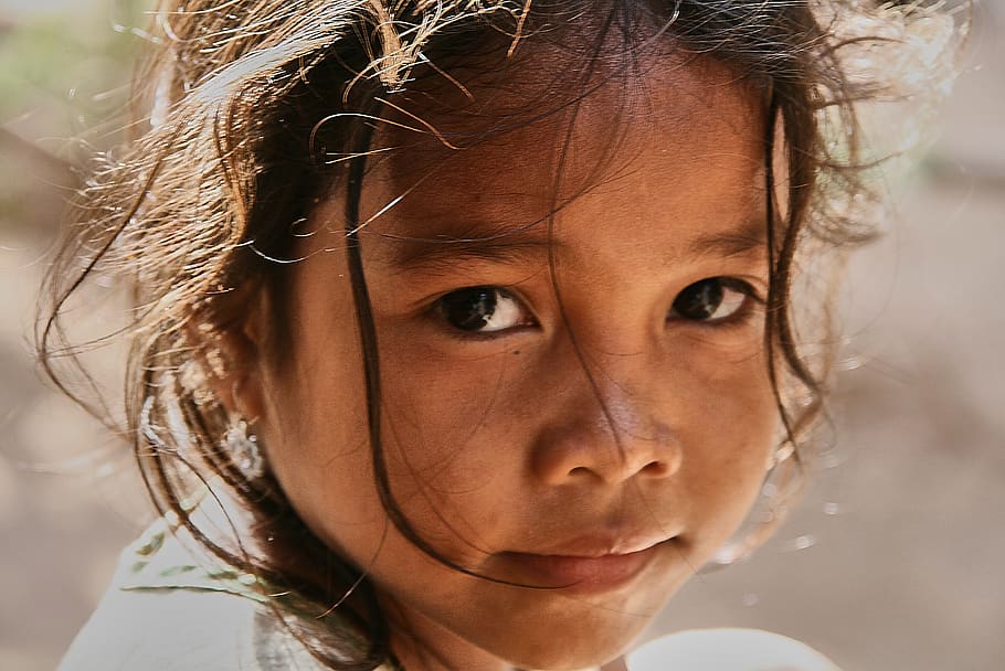 young girl, girl, child, cambodia, arm, view, portrait, street child, face, expression