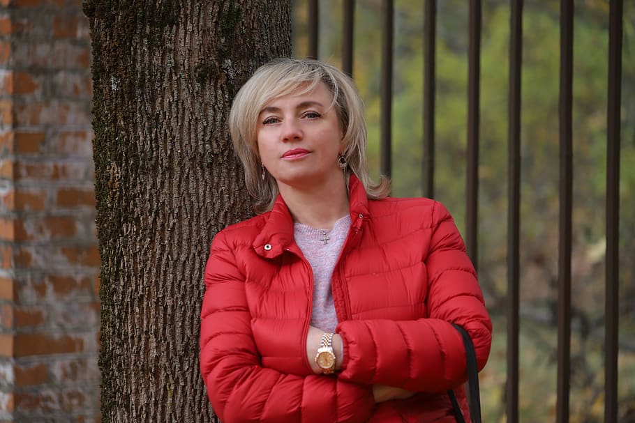 woman, autumn, red, jacket, leaves, trees, nature, wall, tribune, ladder