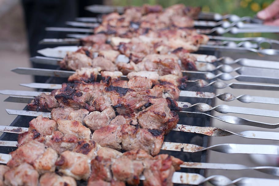 shish kebab, barbacoa, carne, comida, sabroso, brocheta de carne, alevines, brochetas, cerdo, parrilla
