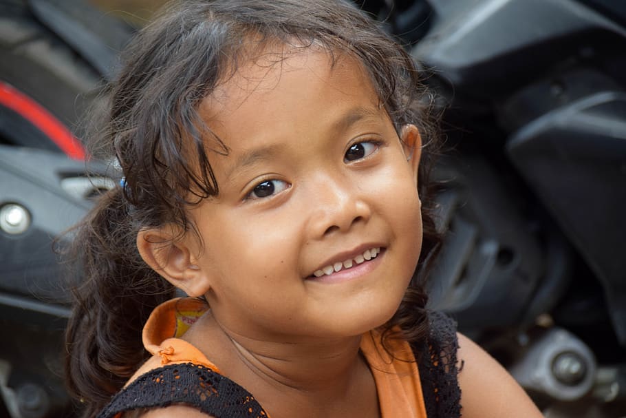 bali, indonesia, travel, child, girl, laugh, happy, cheerful, smile, portrait