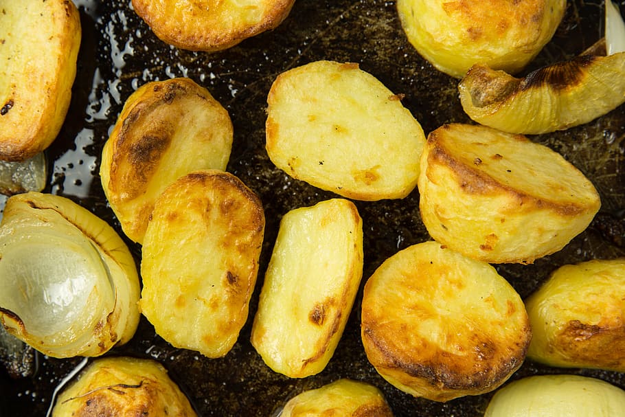 onions, baking tray, Roast potatoes, food/Drink, food, fried, close-up, gourmet, cooked, freshness