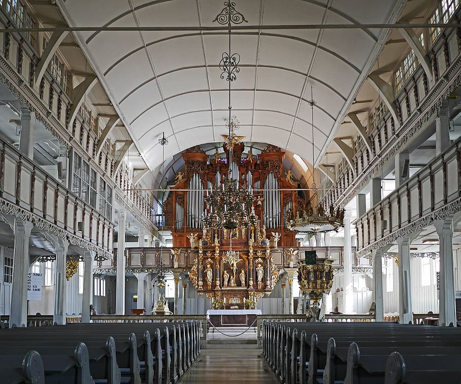 Iglesia de madera más grande de Alemania, Clausthal-Zellerfeld, Iglesia de mercado, Lutheran evangélico, nave, interior, santuario, órgano, galería, balcón