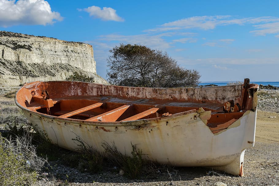 white, boat, grey, ground, body, water, weathered, aged, abandoned, broken