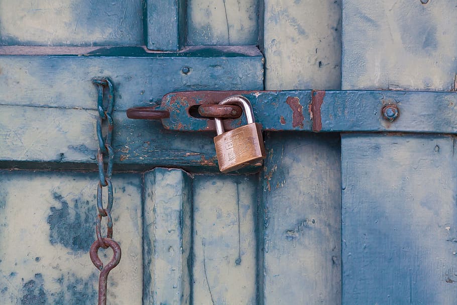 locked door, bolt, closure, door, wood, green, turquoise blue, metal, iron, chain
