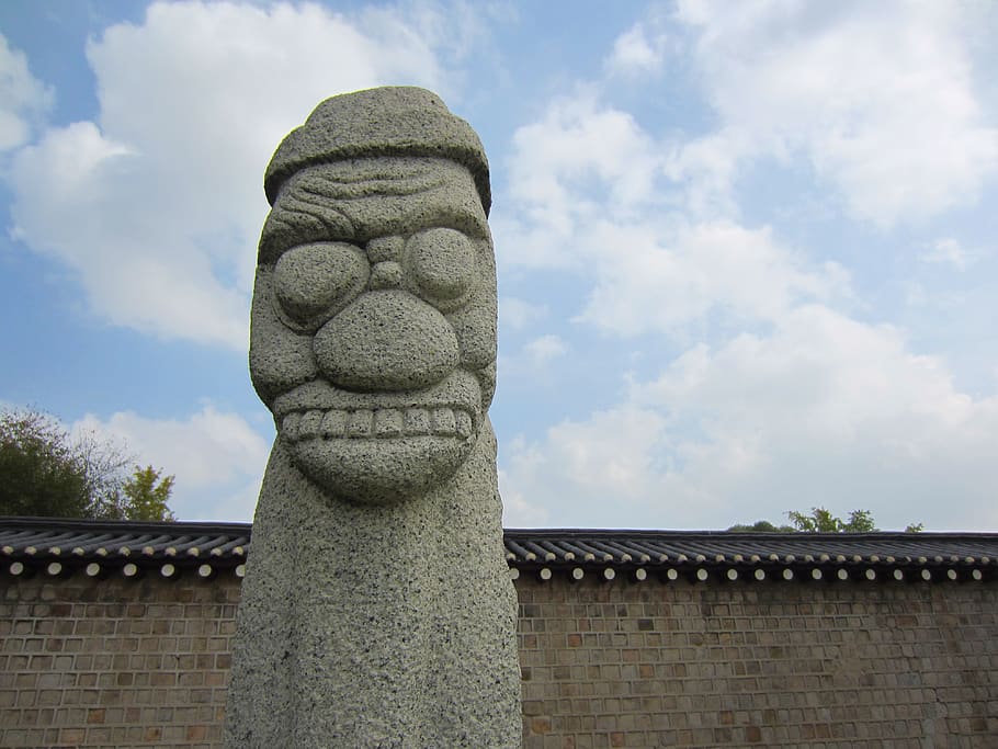 dol hareubang, tol harubang, hareubang, harubang, seoul, museum, dolmen, korea, south korea, cloud - sky