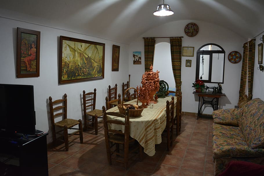 guadix, cave dwelling, andalusia, spain, hall, dining room, home, inside, decor, spanish
