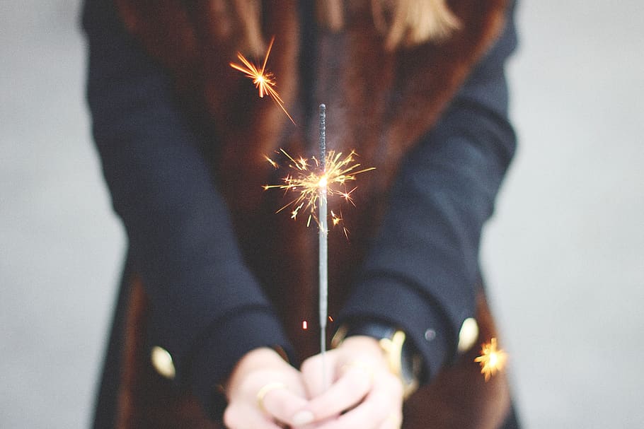 sparkler, fire, fireworsk, candle, new years, celebrate, party, birthday, spark, bright